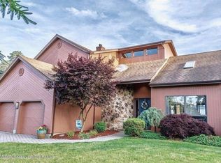 41 N Cherokee Ln, Brick, NJ 08724