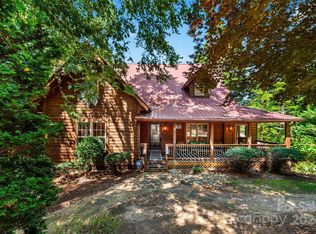 281 Canoe Dr, Mill Spring, NC 28756