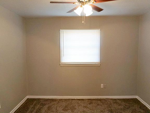 4th image of 1902 Kewanee Ave APT 9