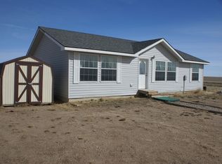 2705 Country Dream Dr, Cheyenne, WY 82009