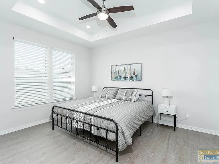 18 N Bay Hill Dr — Photo 17