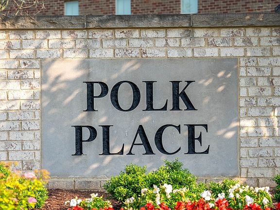 3rd image of 701 Dallas Dr