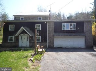 755 Crystal Cave Rd, Kutztown, PA 19530