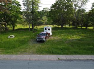 101 Kitchener St, Stewiacke, NS B0N 2J0