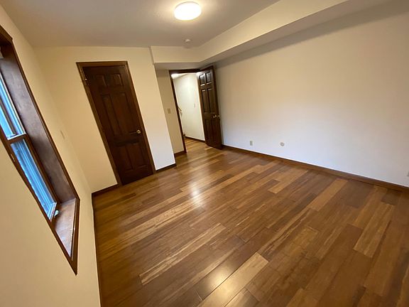 5th image of 2917 Missouri St