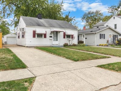 229 Boston Ave, Elyria, OH, 44035