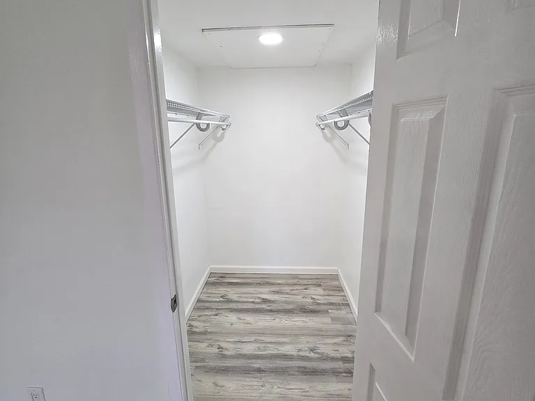 10215 Regal Dr #21 — Photo 9