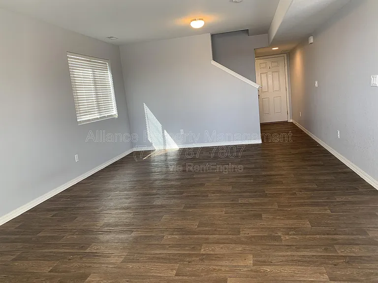 3875 Reindeer Cir — Photo 6