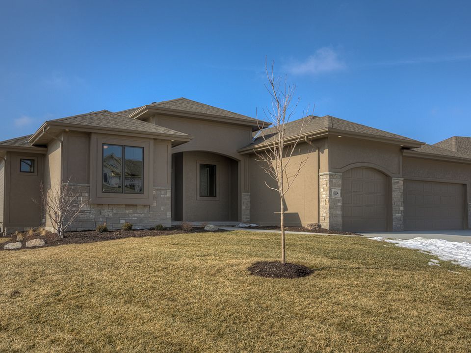 1st image of 10634 S 188th Ave