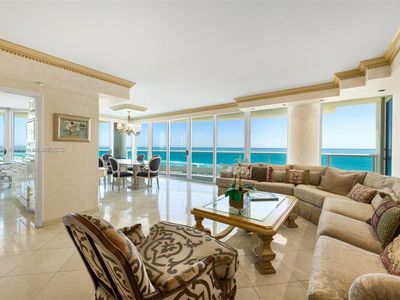 5025 Collins Ave APT 705, Miami Beach, FL, 33140