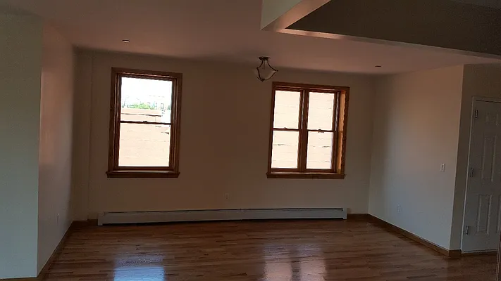 Rented by H L Dynasty Real Estate Corp | media 29