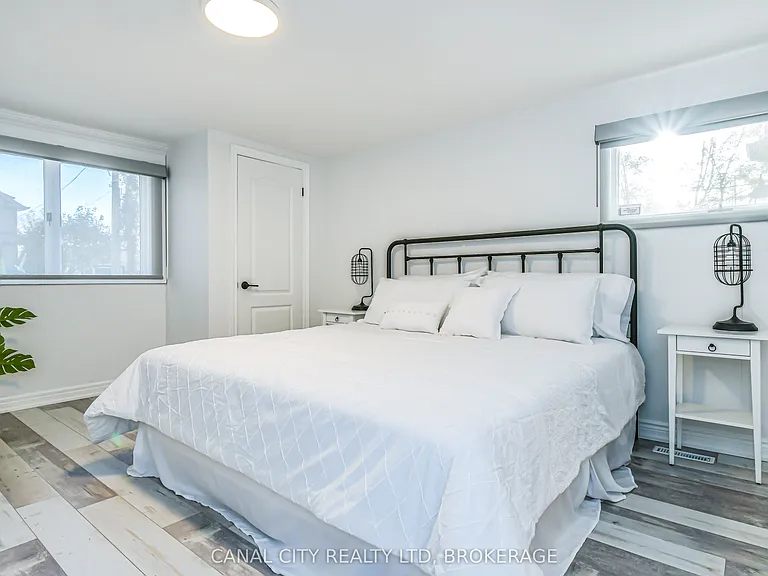 6 Colton Ave — Photo 19