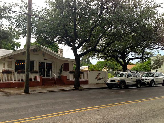 2nd image of 2426 NE 2nd Ave