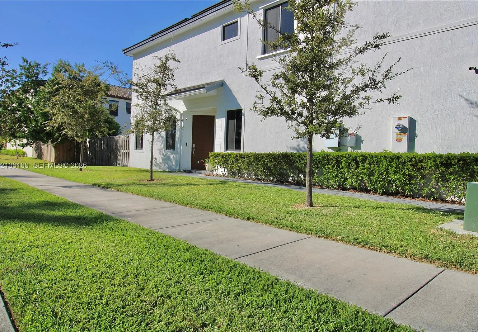 Mc Residential — Photo 2