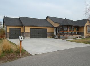 4 N Birch Cir, Rigby, ID 83442