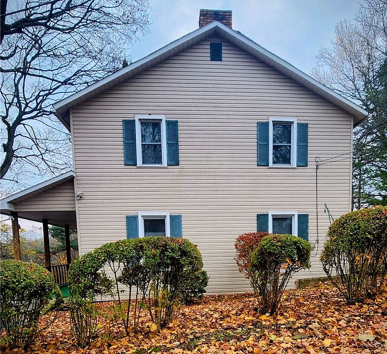 1st image of 302 E Church St