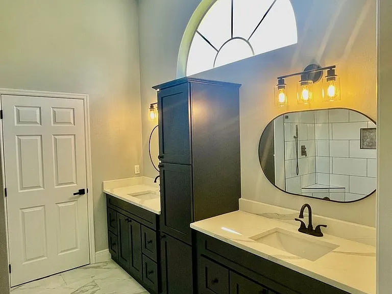 3302 Santa Monica Dr — Photo 13