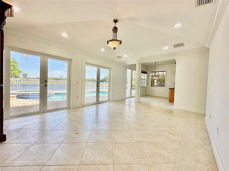 5023 NW 94th Doral Pl — Photo 20