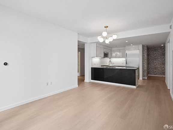 4th image of 338 Spear St Unit 3E