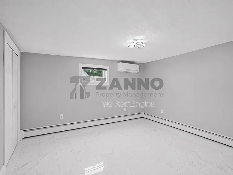 40 Olney Ave — Photo 28