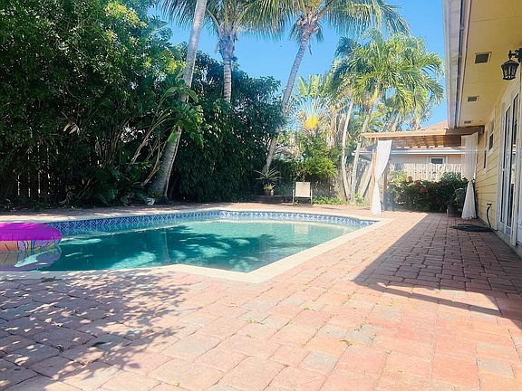 2nd image of 6435 Foster Street