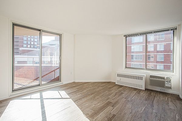 1st image of 500 2nd Ave APT 12F