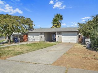 701 Santiago Ave, Sacramento, CA 95815