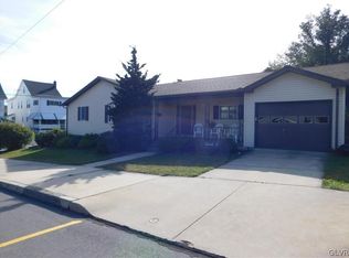 150 E Ruddle St, Coaldale, PA 18218