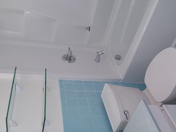 2nd image of 3042 70th St Fl 3