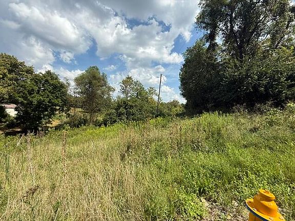 4th image of 8106 Camp Ernst Rd