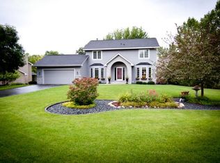 4500 N River Run, Savage, MN 55378