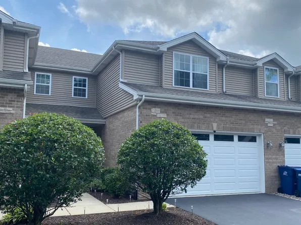 7009 W Crandall Ave, Worth, IL 60482