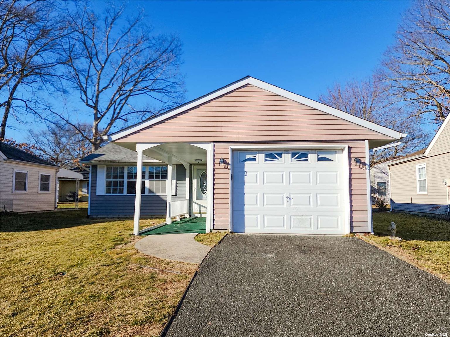 162 Brownfield Drive UNIT 162, Ridge, NY 11961 Zillow