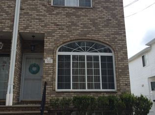 321 Swinnerton St, Staten Island, NY