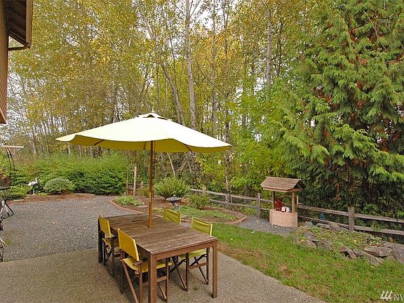 Closer view from the sliding glass doors.