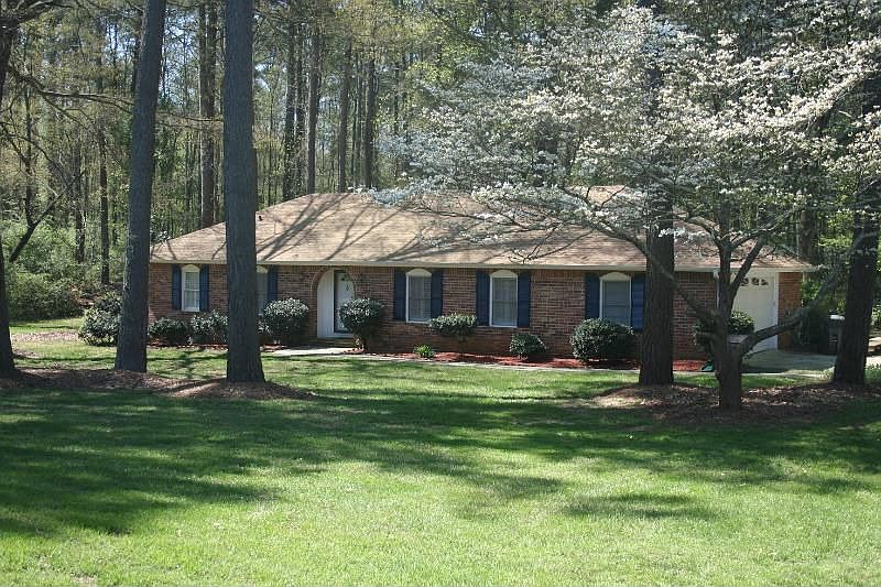 1st image of 601 Oneta Dr