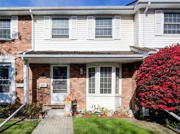 129 Victoria Rd N #9, Guelph, ON N1E 6V3