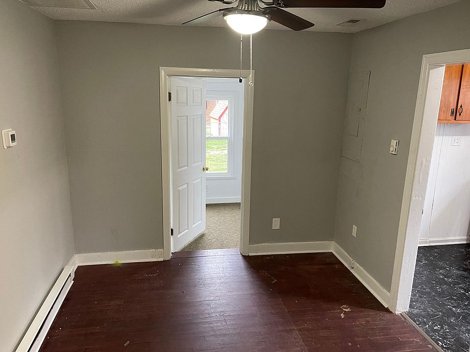 123 Elm St, Petersburg, VA 23803 Zillow