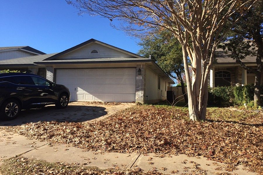 2nd image of 2417 Claudia Dr