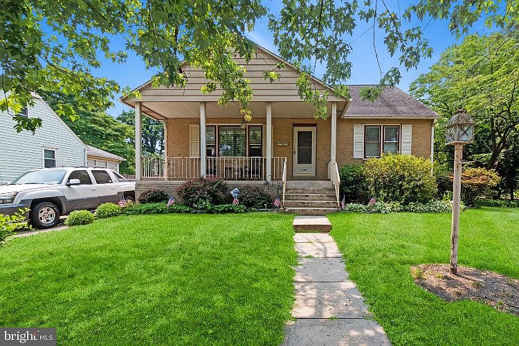 1st image of 534 Sherwood Ave