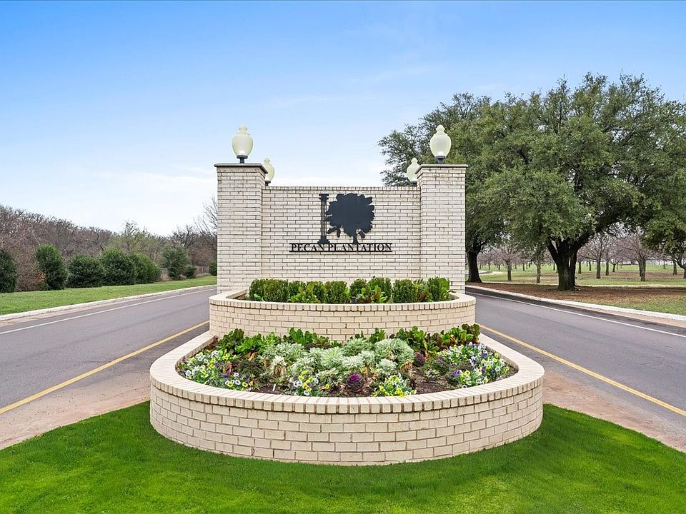 1st image of 2161 E Landings Rd N