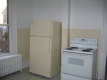 2nd image of 12 Park St