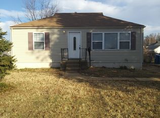 8115 Zoe Dr, Saint Louis, MO 63134