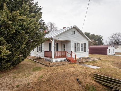 802 Cherry Ave, Grottoes, VA, 24441