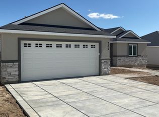 767 Cortni Dr, Twin Falls, ID 83301