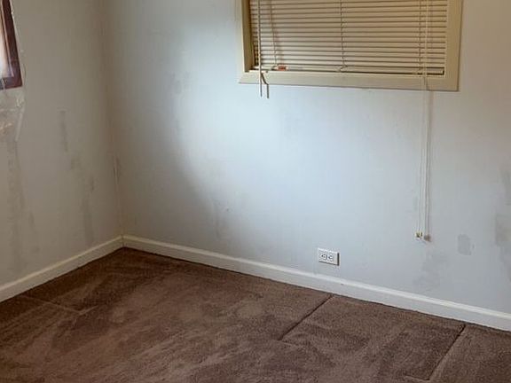 4th image of 641 Williams St