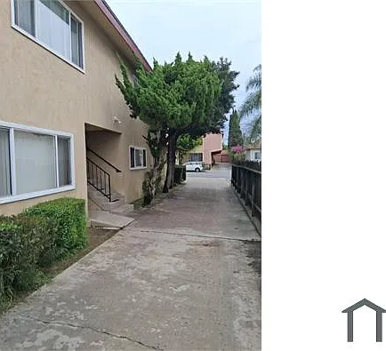 2 bed, 700 sqft, $2,520 — Photo 3