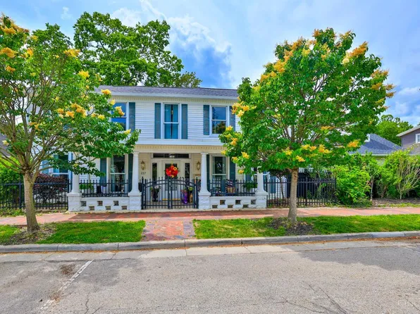 227 N Broadway St, Lebanon, OH 45036