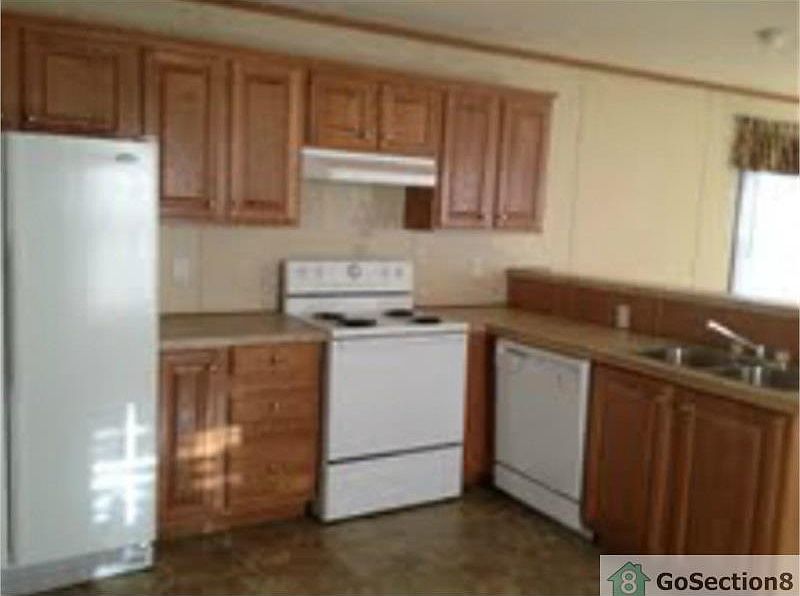 2nd image of 1421 Cody Rd N Lot 4