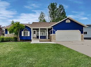965 N Grove Dr, Pleasant Grove, UT 84062